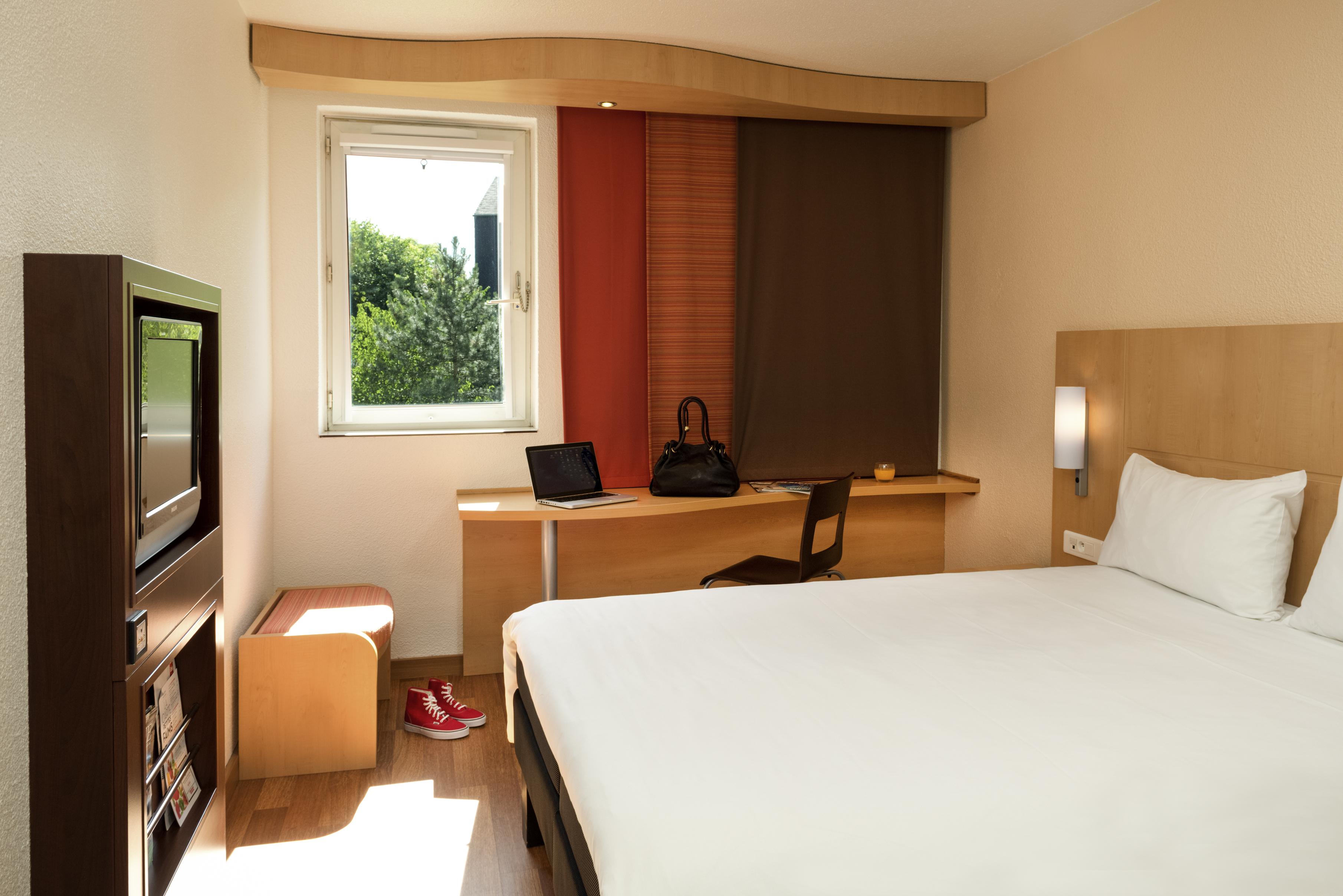 อพาร์ตโฮเต็ล อดาจิโอ แอคเซส โนฌอง ซู มาร์น Aparthotel โนฌ็อง-โซร์-มาร์น ภายนอก รูปภาพ