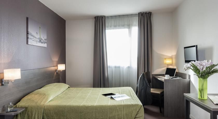 อพาร์ตโฮเต็ล อดาจิโอ แอคเซส โนฌอง ซู มาร์น Aparthotel โนฌ็อง-โซร์-มาร์น ภายนอก รูปภาพ