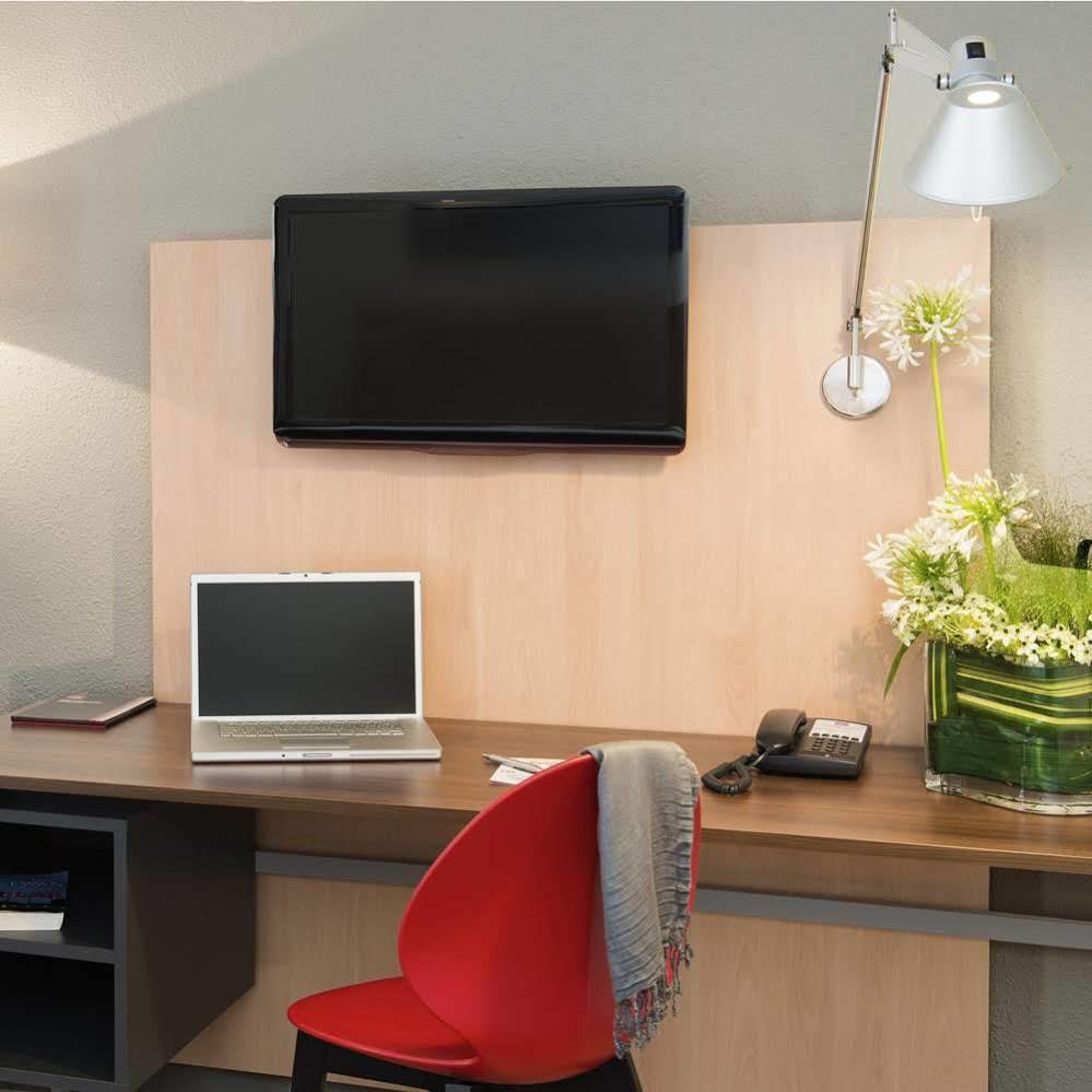 อพาร์ตโฮเต็ล อดาจิโอ แอคเซส โนฌอง ซู มาร์น Aparthotel โนฌ็อง-โซร์-มาร์น ภายนอก รูปภาพ